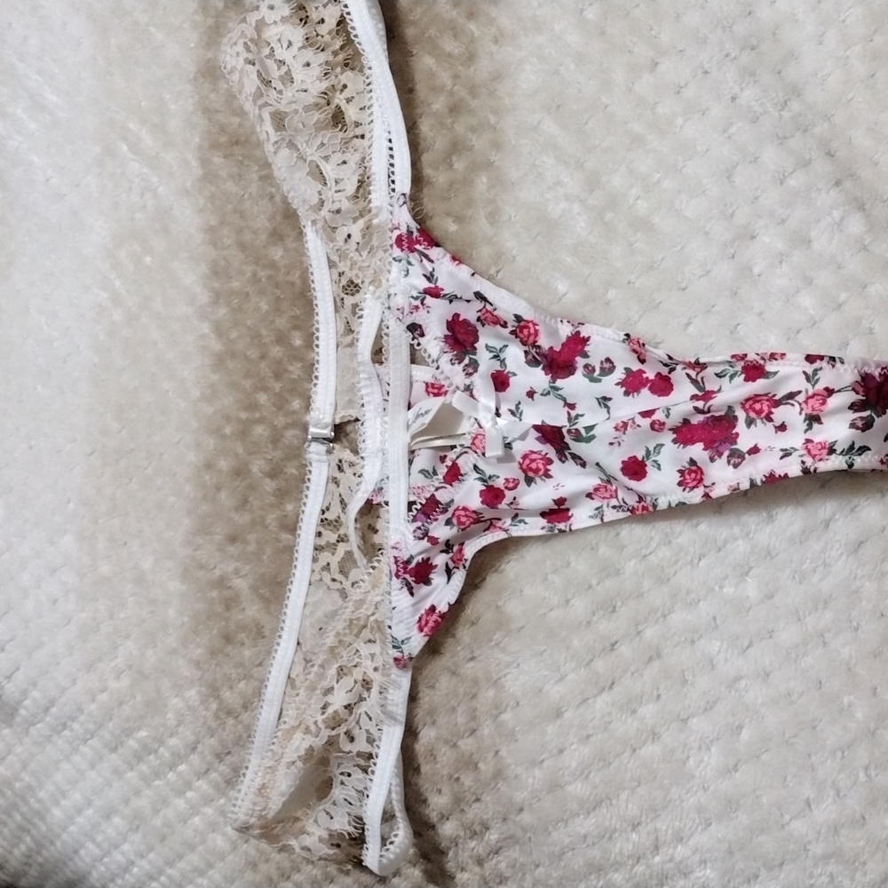 Victoria Secret for love & lemons Thong